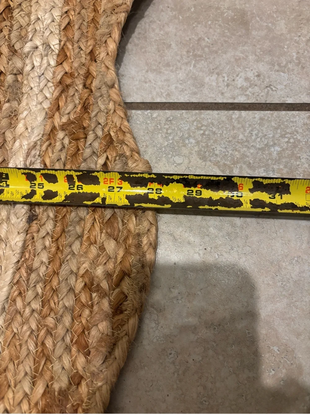 NWOT TJMaxx Natural Jute Scalloped Rug - Neutral